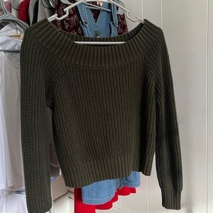 Hollister XS Green Sweater